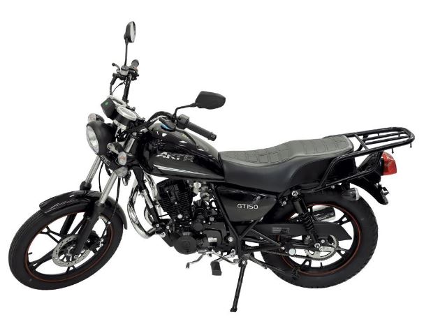 Moto AKT 150 color negro
